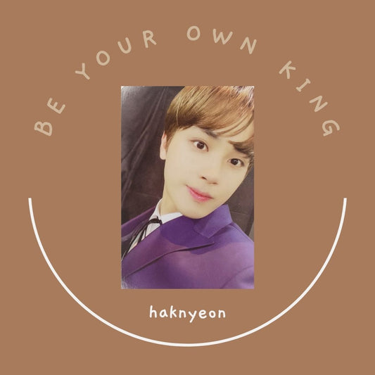 THE BOYZ - Be Your Own King Merchandise [LIMITIERTE FOTOKARTE] (Haknyeon)